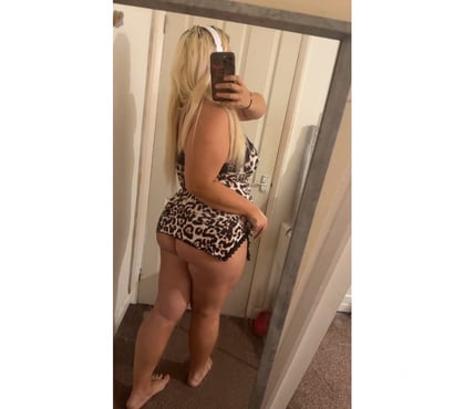 Escorts Elgin Industrial Estate Swindon - Photos for 🔥FULL GFE🫦KAROL NAUGHTY&CARING 👅💕