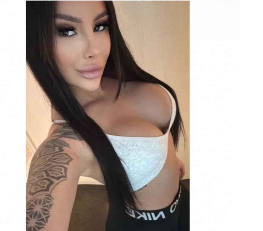 Escorts North Lanarkshire Bellshill - North Lanarkshire - Photos for Anne🍭BIG BOOBS💯REAL PHOTOS💯PARTY🔝INN&OUT