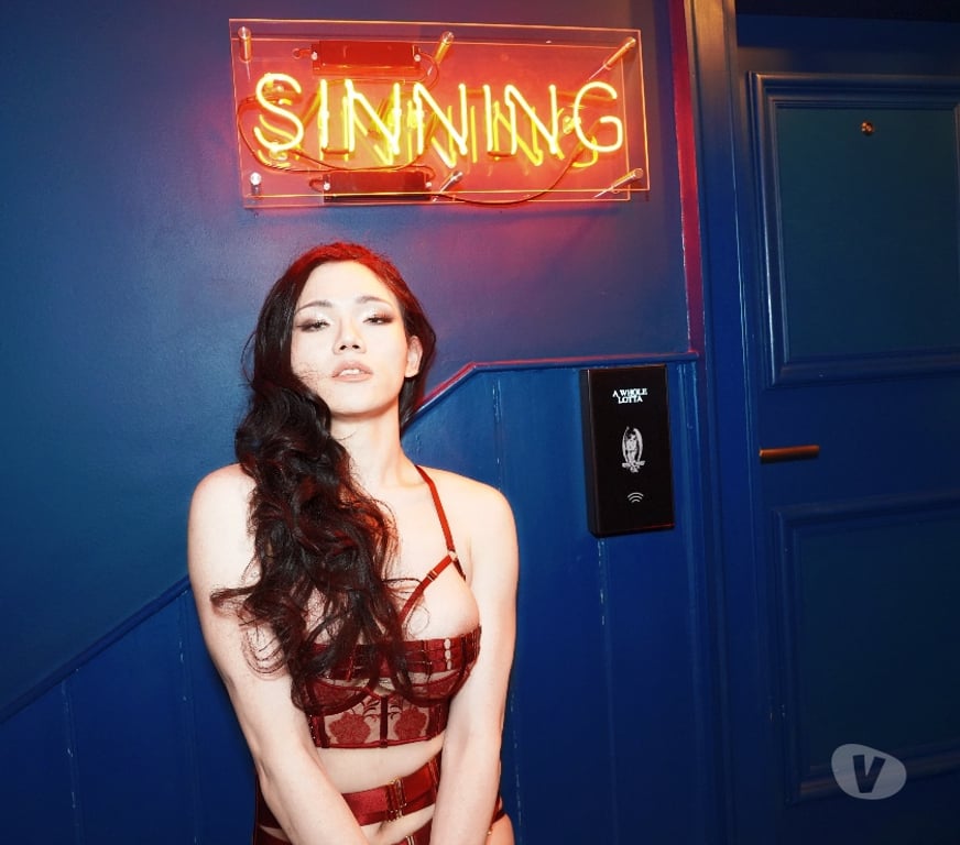 Trans Escorts West Yorkshire Leeds - Photos for Chinese trans visiting