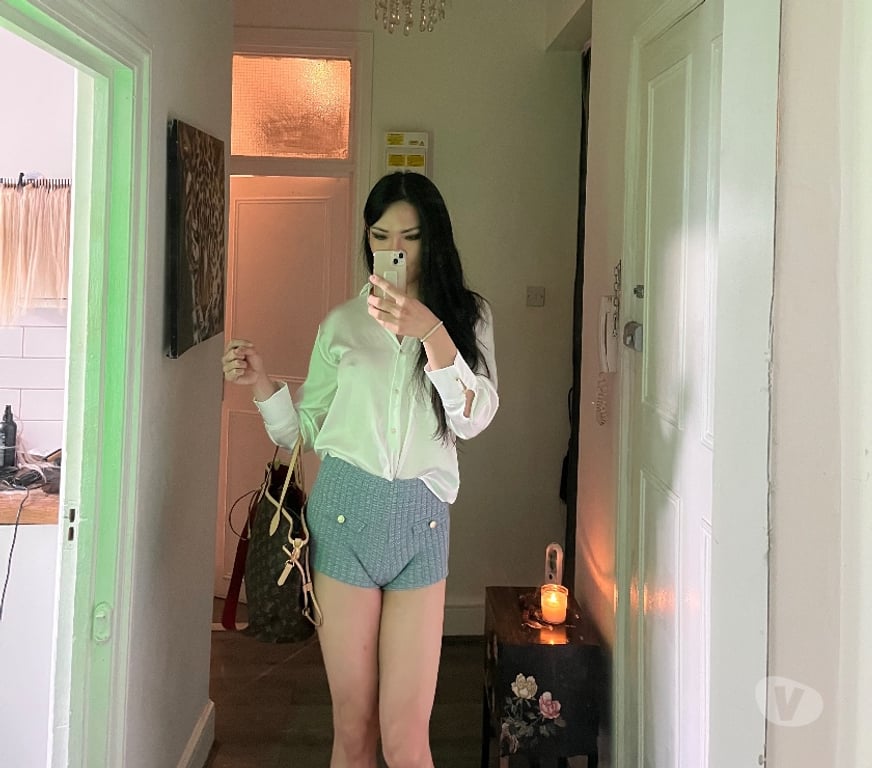 Escorts West Yorkshire Leeds - Photos for Ladyboy visiting