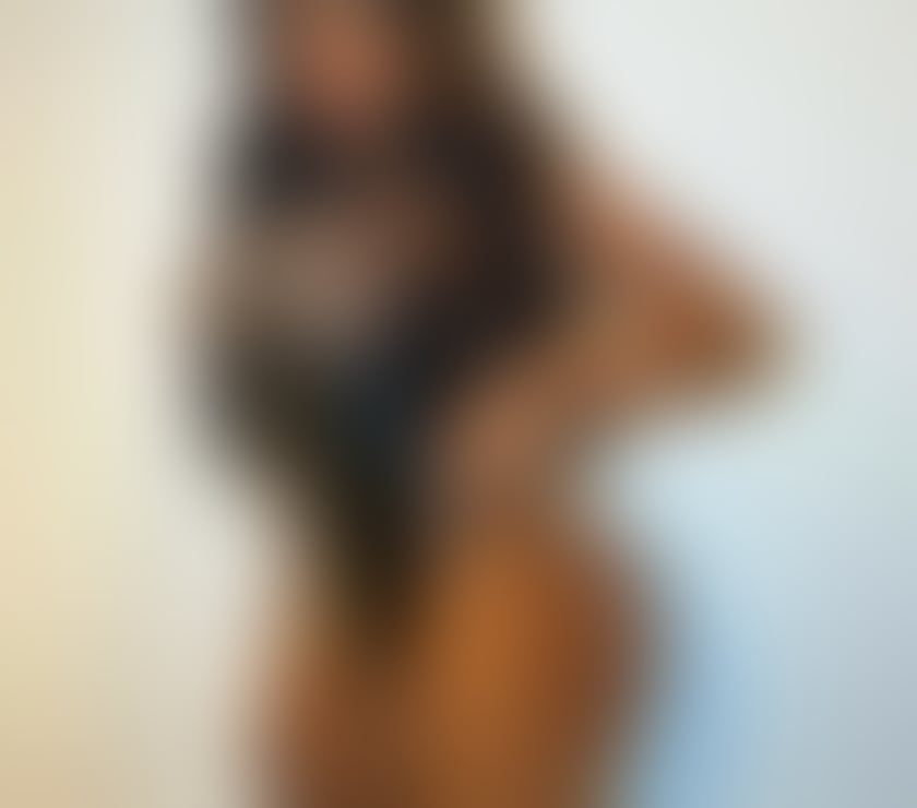 Trans Escorts Wiltshire Swindon - Photos for beautiful dominant Anakonda for beginners