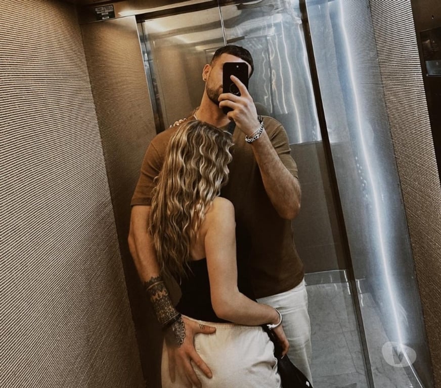 Escorts East London Canary Wharf - East London - Photos for Lanlan & Henry Couple service ( couple Single M F)