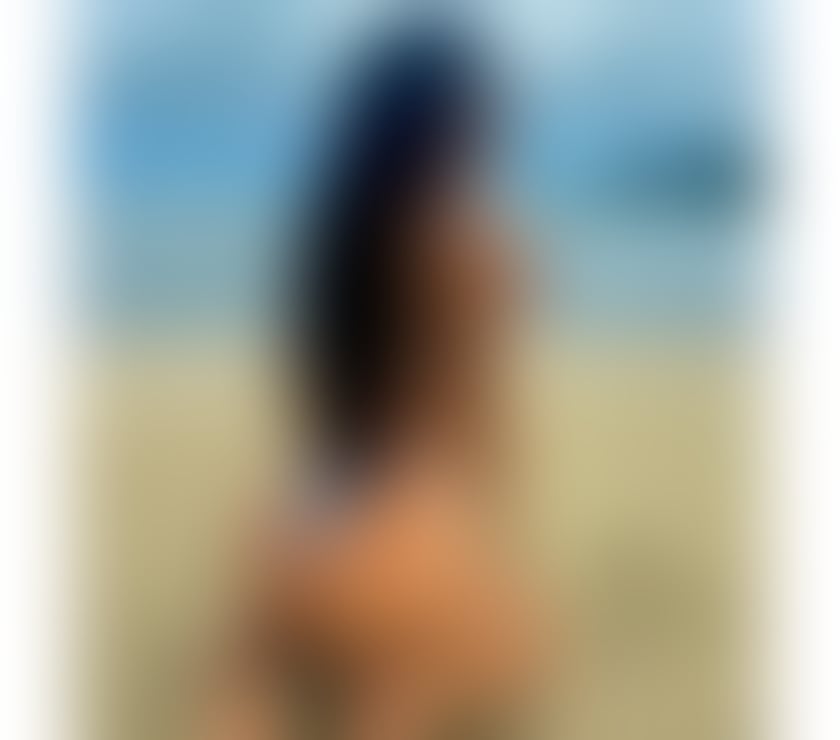 Escorts Bedfordshire Luton - Photos for Brazilian curly brunette VIP in town now, come try it out