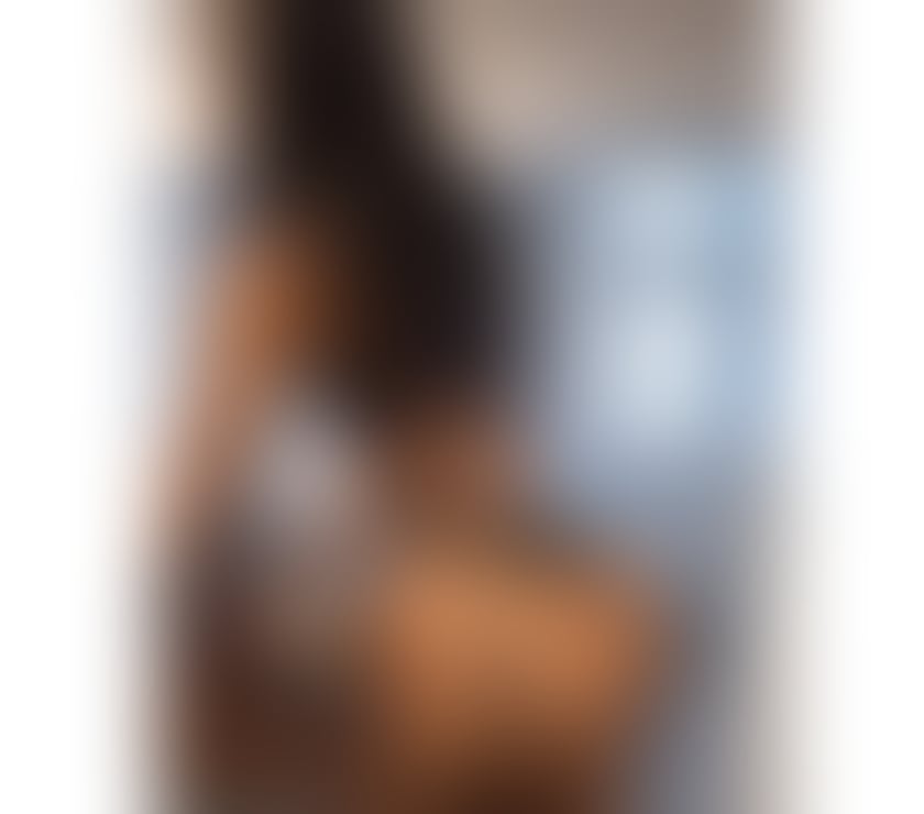 Escorts Bedfordshire Luton - Photos for Brazilian curly brunette VIP in town now, come try it out
