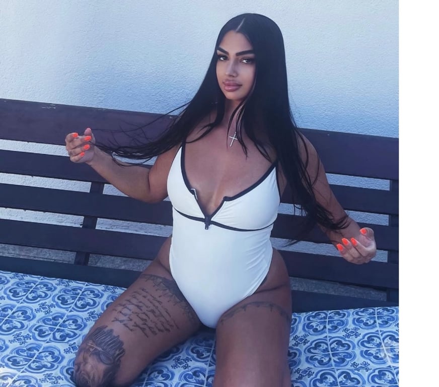 Escorts West Midlands Birmingham - Photos for Back in town Alice new