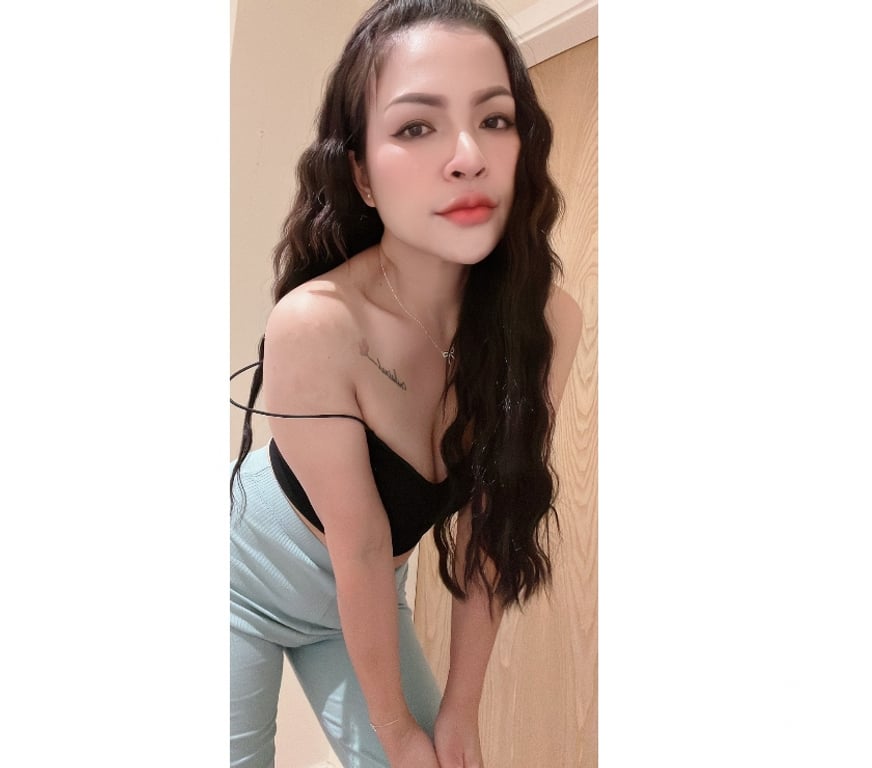 Escorts Merseyside Saint Helens - Photos for Hi Guy i am jenny Thai sexy real pic