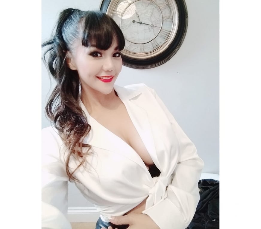 Escorts Essex Chelmsford - Photos for Thai Minnie New in town