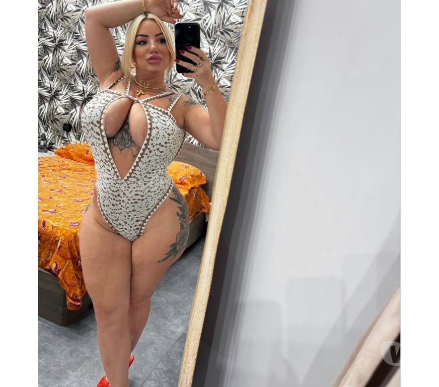 Escorts North Yorkshire Harrogate Town Centre - North Yorkshire - Photos for Anna in Harrogate town centre !