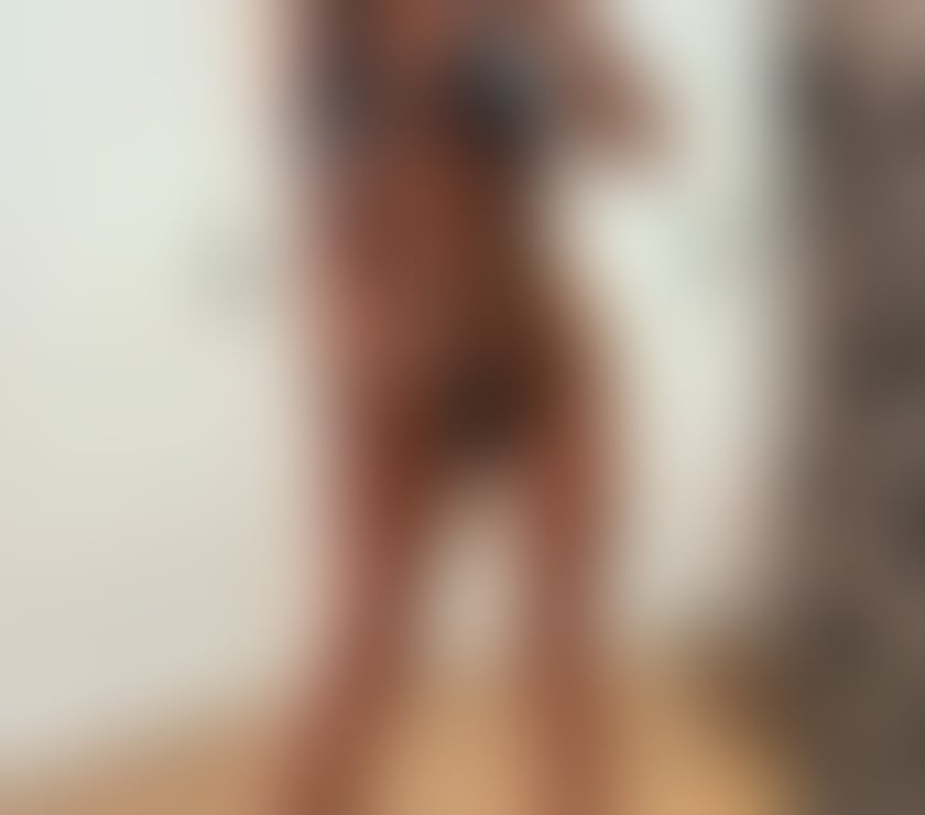 Escorts Peterborough Peterborough City Centre - Peterborough - Photos for Hey Im layla i come back to your town 😘♥️🫦🥳