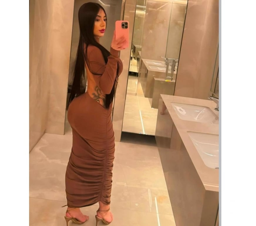 Escorts Peterborough Peterborough City Centre - Peterborough - Photos for Brazilian Brunette | Sexy | Elegant & Sensual❤️‍🔥