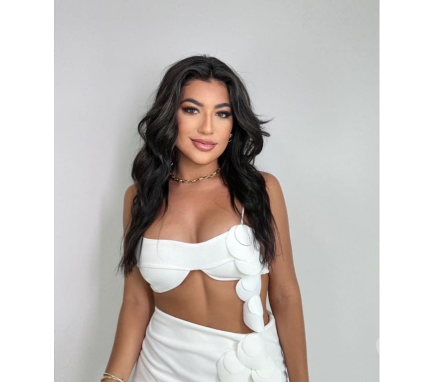 Escorts West Yorkshire Leeds - Photos for Jhenifer Stunning 😍 Brazilian CURVY 📍NEW IN CITY