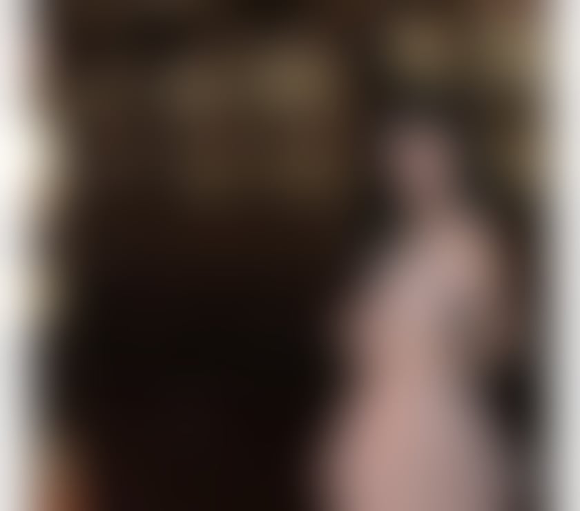 Escorts and Massages Kingston Upon Thames Town Centre Kingston upon Thames - Photos for Asian Mysterious Girl👧