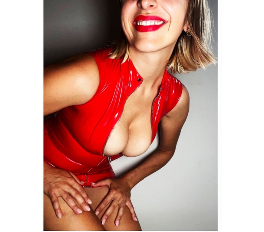 Escorts Cumberland Carlisle - Cumberland - Photos for Julie x Professional massage x body2body x relax