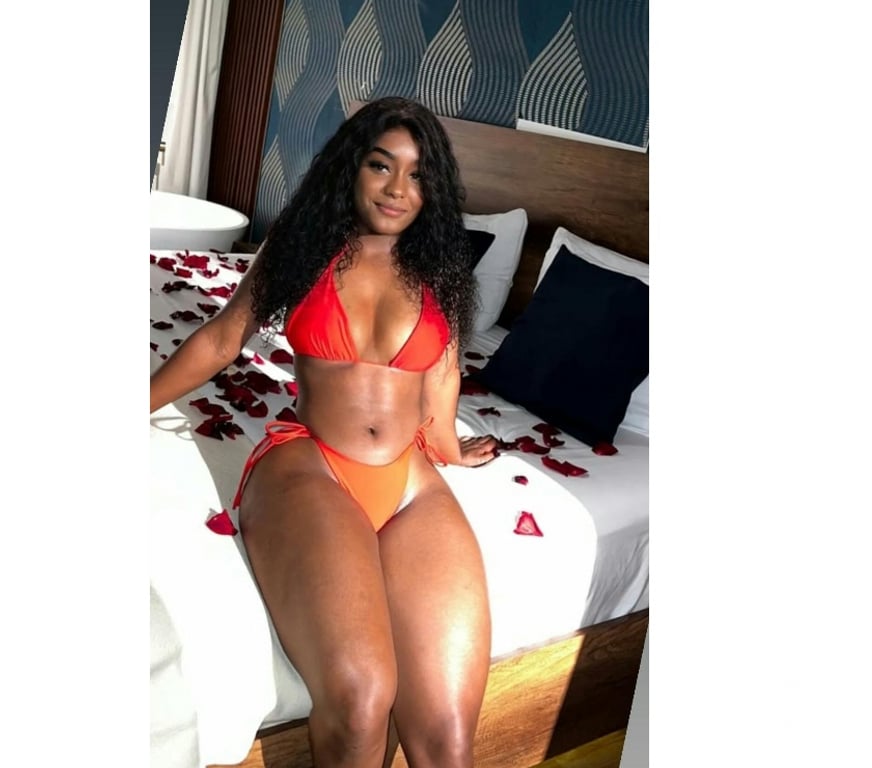 Escorts Staffordshire Stoke-on-Trent - Photos for Ambar NEW HOT REAL PARTY GIRL 🔞🎀🍾
