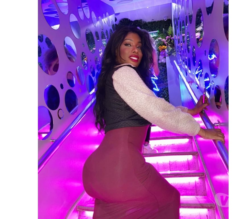 Escorts Tyne and Wear Newcastle upon Tyne - Photos for Soraya ébano black 🇧🇷 girl party 🥳🥳