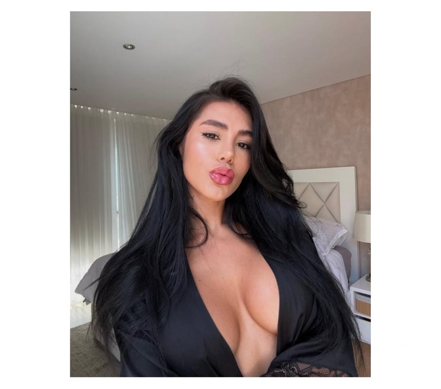 Escorts Hertfordshire Watford - Photos for Brazilian brunette sexy 100% real new in town 🍾🥳