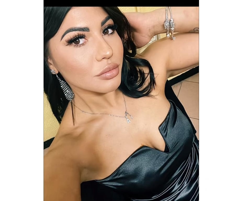 Escorts East London Bethnal Green - East London - Photos for Genuine pictures call now xxx