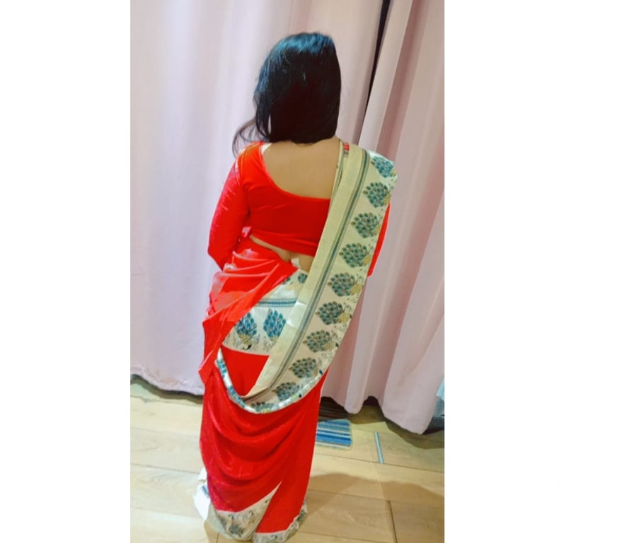 Escorts North West London Harrow - Photos for Aashana Nepali Tamil Indian Girl in Harrow Town