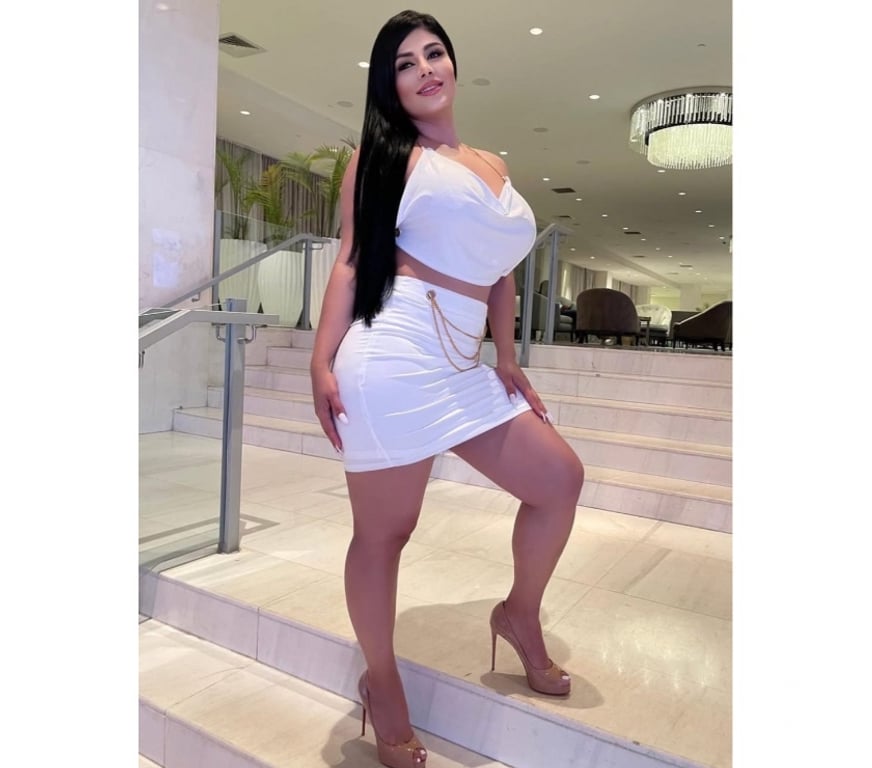 Escorts Surrey Spelthorne - Photos for NO RUSH FULL SERVICE BRAZILIAN PARTY GIRL