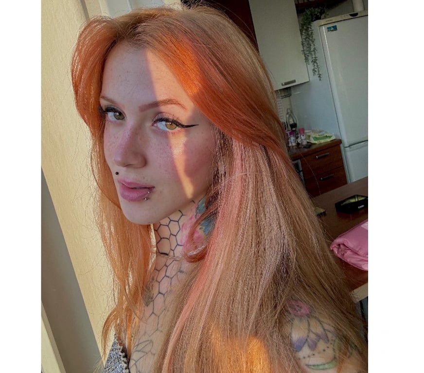 Escorts West London Paddington - West London - Photos for NEW REDHEAD ALICE MARIE FIRST TIME IN UK!!!