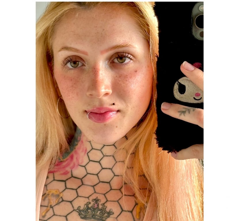 Escorts West London Paddington - West London - Photos for NEW REDHEAD ALICE MARIE FIRST TIME IN UK!!!