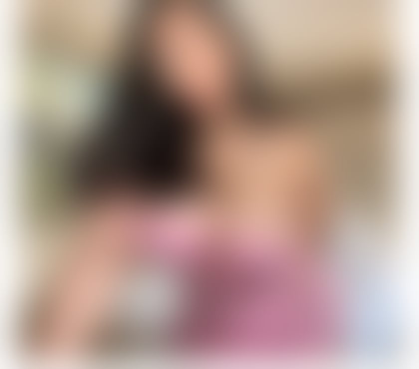 Horny Latina ROSE!🍑