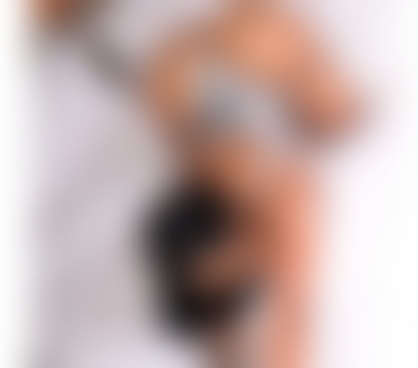 Escorts South East London Sydenham - South East London - Photos for HOT Fun Loving Latina AMELIA! 🎉PARTY🎉