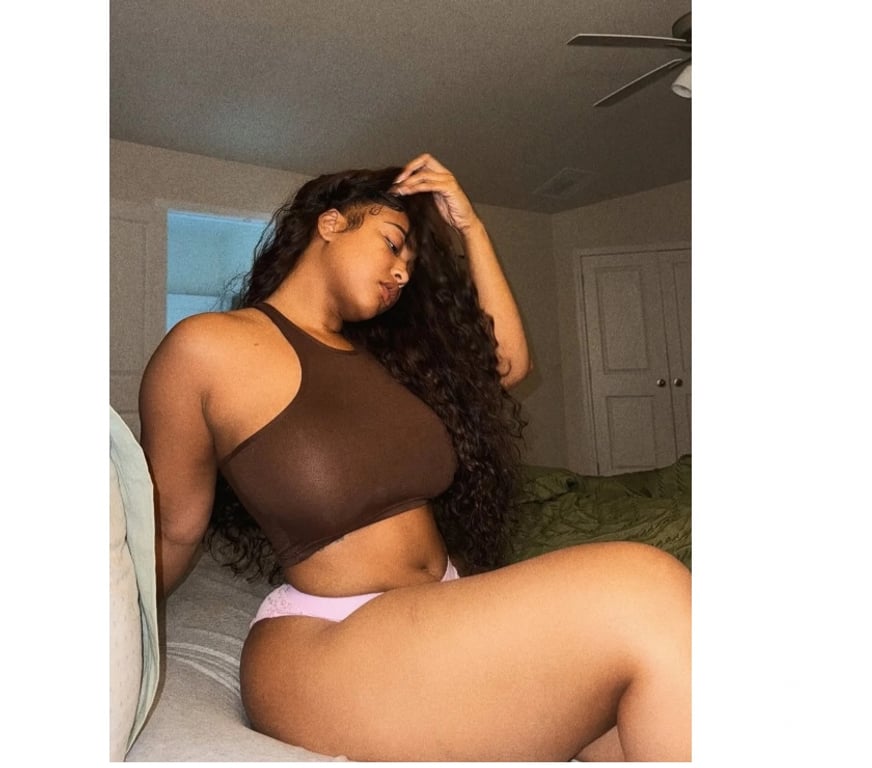 Escorts West Midlands Birmingham - Photos for Gessy 💫💫Latina girl🍑