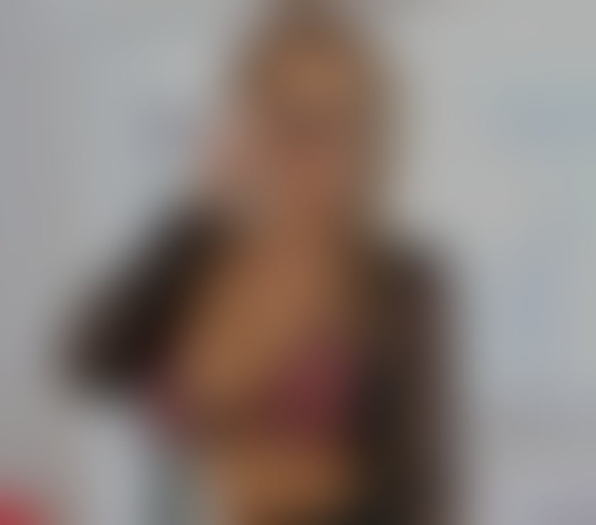 Escorts Brentford Hounslow - Photos for NEW NICOLLE 👠 IN TOWN