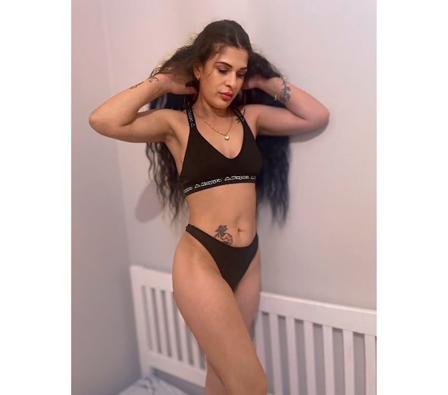 Escorts South West London Tooting Broadway - South West London - Photos for 🥵SEXY KARINA🔥REAL PICTURES💯📲NO RUSH