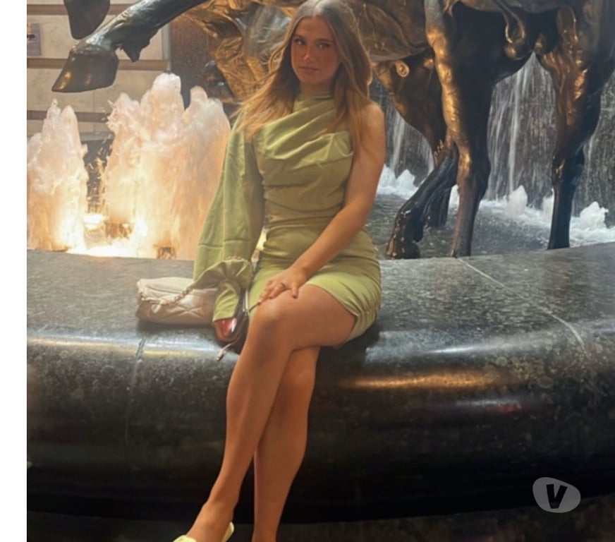 Adult Entertainment West Yorkshire Leeds - Photos for 💦5’2 petite with big Tits🍒🤭 ONLINE NOW! 😜