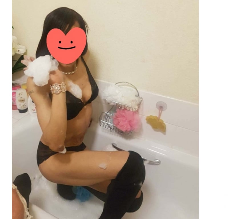 Escorts Nottinghamshire Nottingham - Photos for Jaya is in Nottingham... The best of British