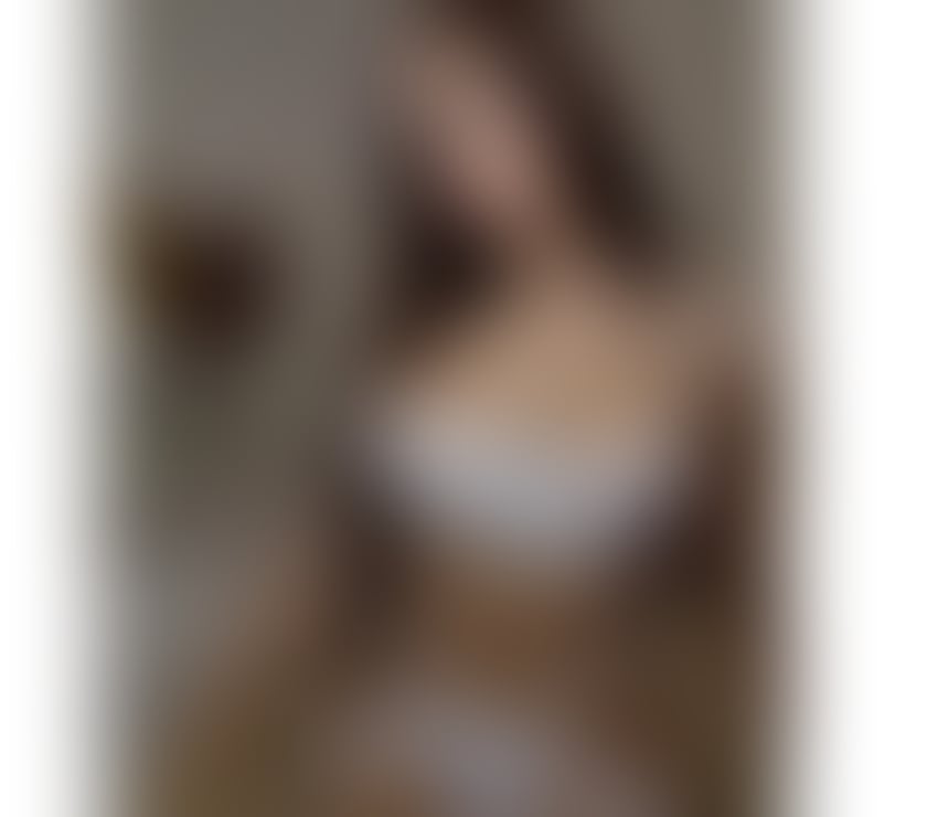 Escorts Surrey Mole Valley - Photos for Eva first time in town💙real girl💙party💙in&out💙