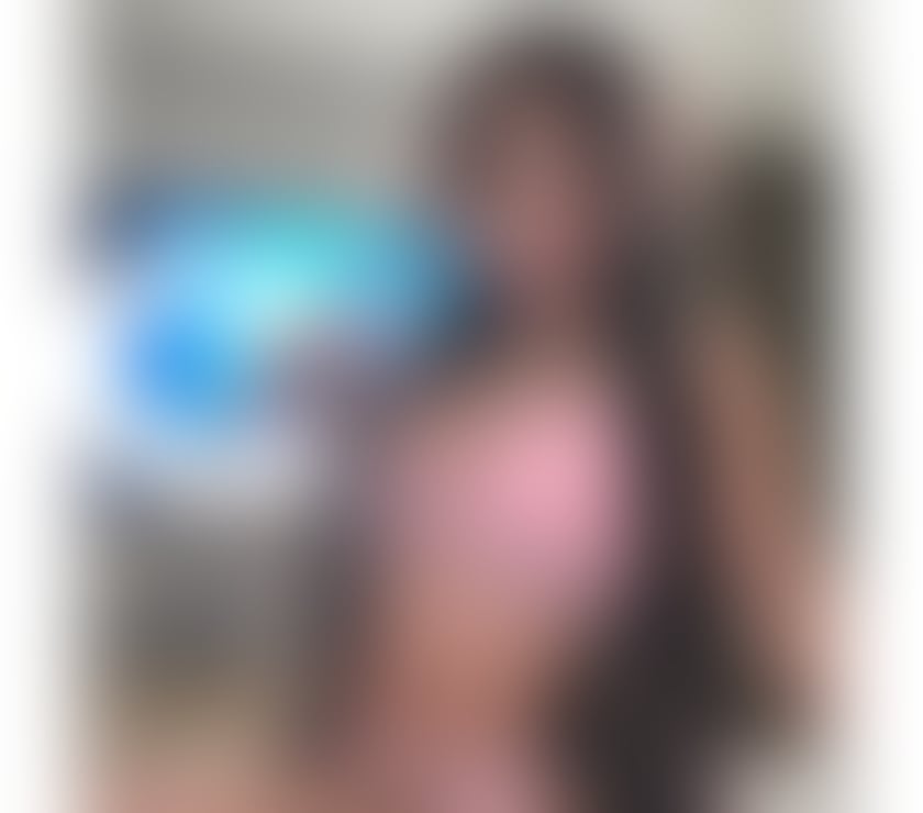 Escorts Surrey Epsom and Ewell - Photos for MEL 🍯🍭 BRAZILIAN 🇧🇷 THE BEST DEEP THROAT