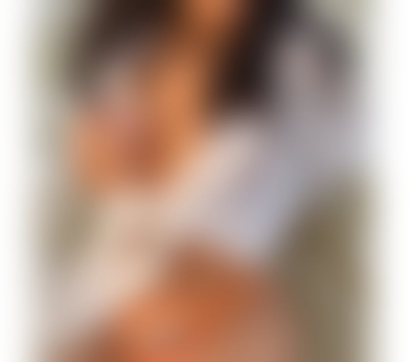 Escorts East London Poplar - East London - Photos for Lia 100% real. 😘New in town Brazilian hot girl!🔥