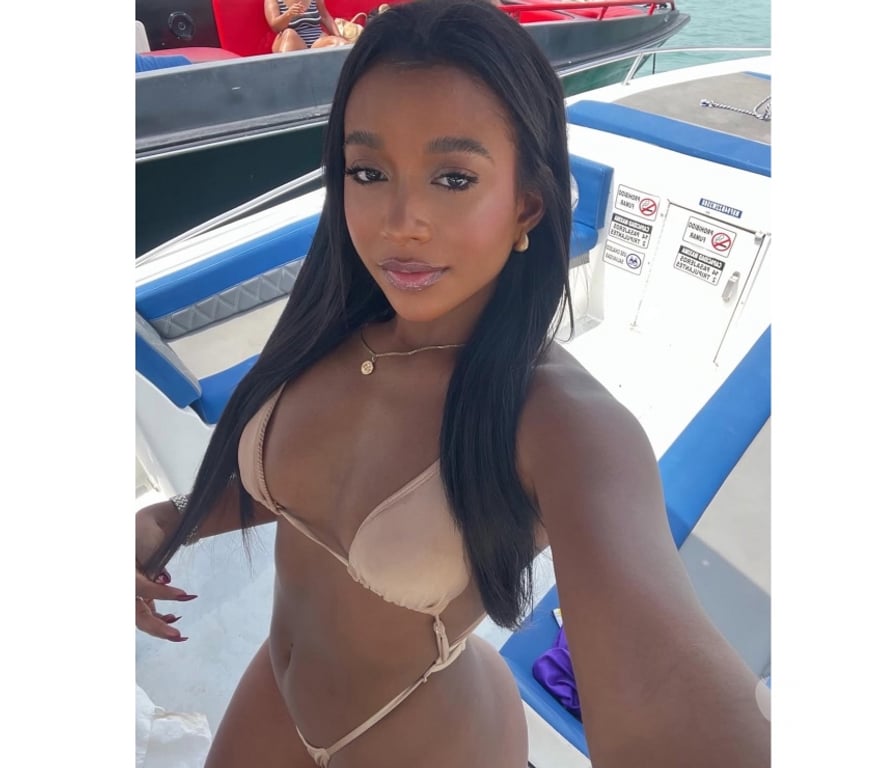 Escorts Essex Thurrock - Essex - Photos for 🇧🇷SEXY BELLA BRAZILIAN PARTYGIRL🇧🇷
