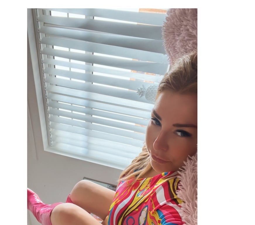 Adult Entertainment West London Ladbroke Grove Station - West London - Photos for ENGLISH MILF,HUGE 36F🍒,5 mins£10 watsapponly 07985539826