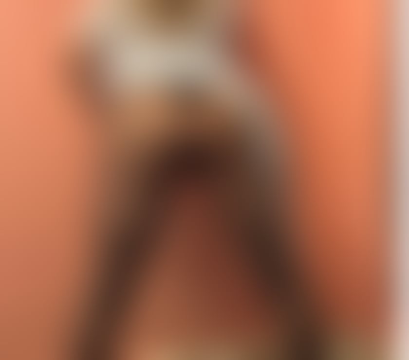 Escorts Essex Basildon - Photos for Ariana party girl and real photos 100% outcall only ❤️