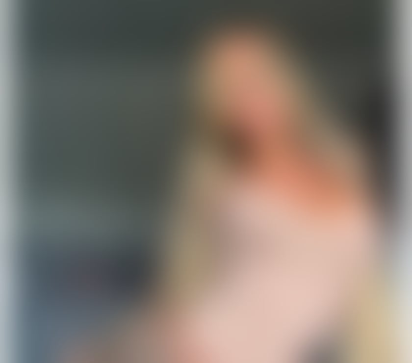 Escorts Kent Canterbury - Photos for 🔥 Beautiful TRANSEXUAL ANGIE in town🔥