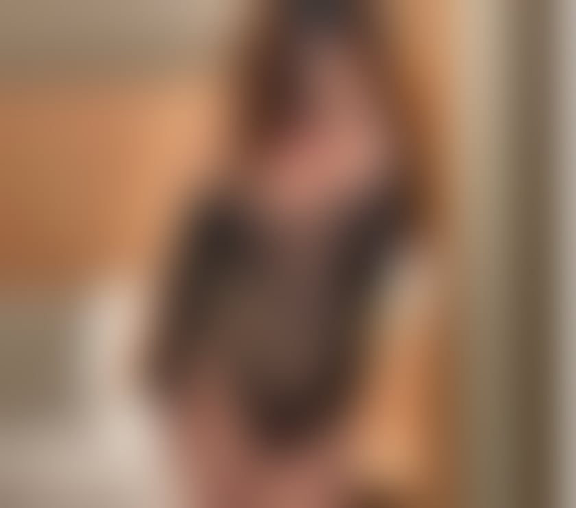 Escorts South East London Croydon - Photos for Victoria New in West Croydon