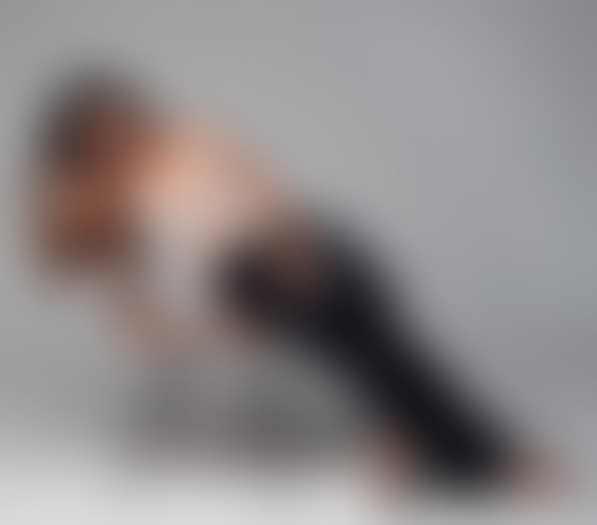 Escorts Gloucestershire Cheltenham - Photos for Sofia Arantes 🎉 Party 🥳 video confirmation