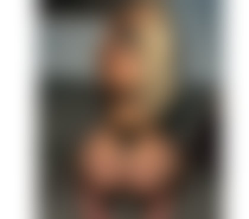 Escorts Cornwall Truro - Cornwall - Photos for Roxy xx available for meet new people