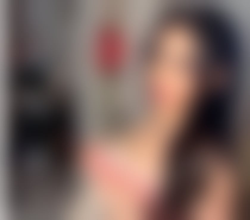 SAMANTHA REAL PHOTO PARTY GIRL OUTCALL ONLY