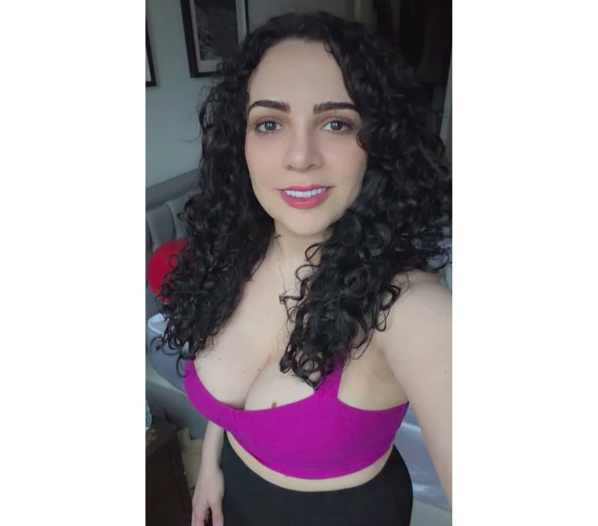 Escorts East London Bethnal Green - East London - Photos for Jessy Brazilian girl ❤️Bethnal Green❤️foot fetish