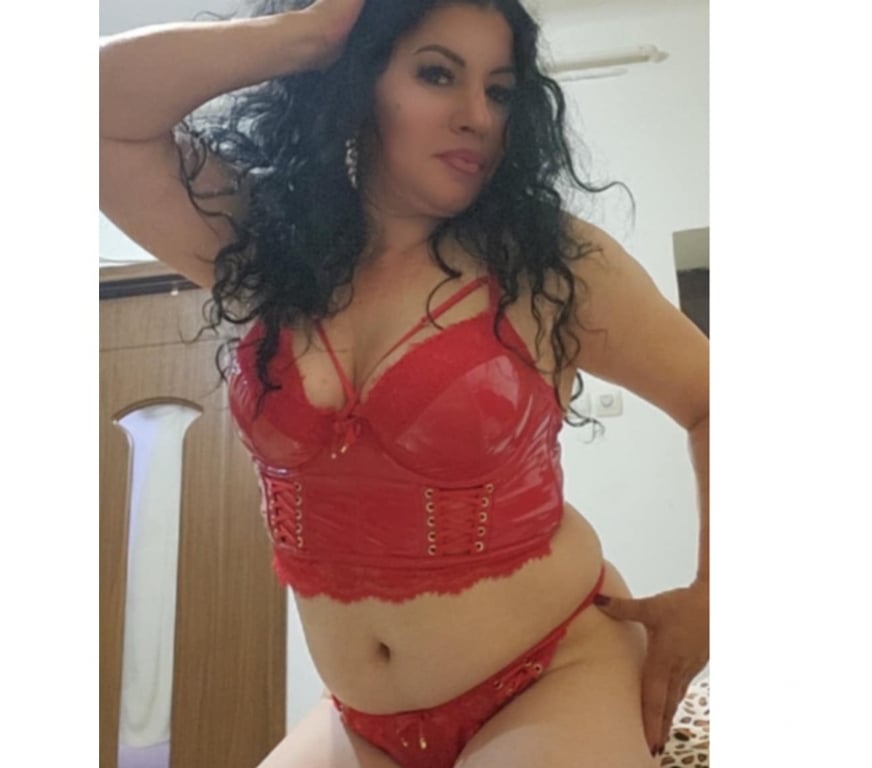 Escorts West Midlands Birmingham - Photos for Beatrice ✨🔥Queen Of PaRty🔥✨XX Call Me