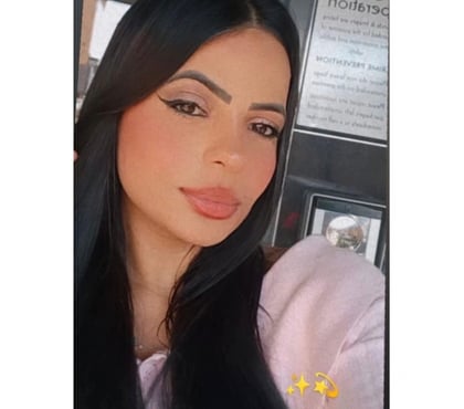 Escort Loughton Epping Forest - Photos for 🔥PRETTY WOMEN🔥 IN LOUGHTON TOWN CENTRE