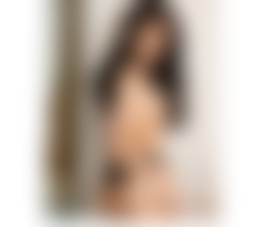  Escorts & Erotic Massage Old Aberdeen Aberdeen - Photos for 🎁 beautiful Asian woman is in town