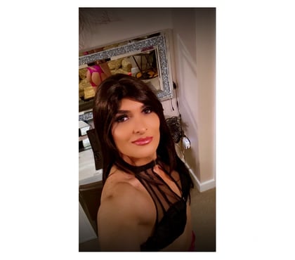  Escorts Belfast City Centre (South) Belfast - Photos for COLOMBIAN TS REAL PICS