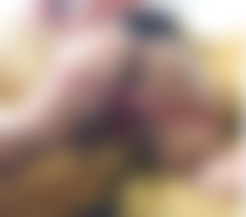 Escorts West Sussex Crawley - Photos for A VOLUPTITIOUS BLACK AND EXPERIENCED MATURE LADY IN CRAW