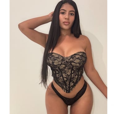  Escorts & Erotic Massage Woolwich South East London - Photos for PORN EMMA🍓PART📢 Y